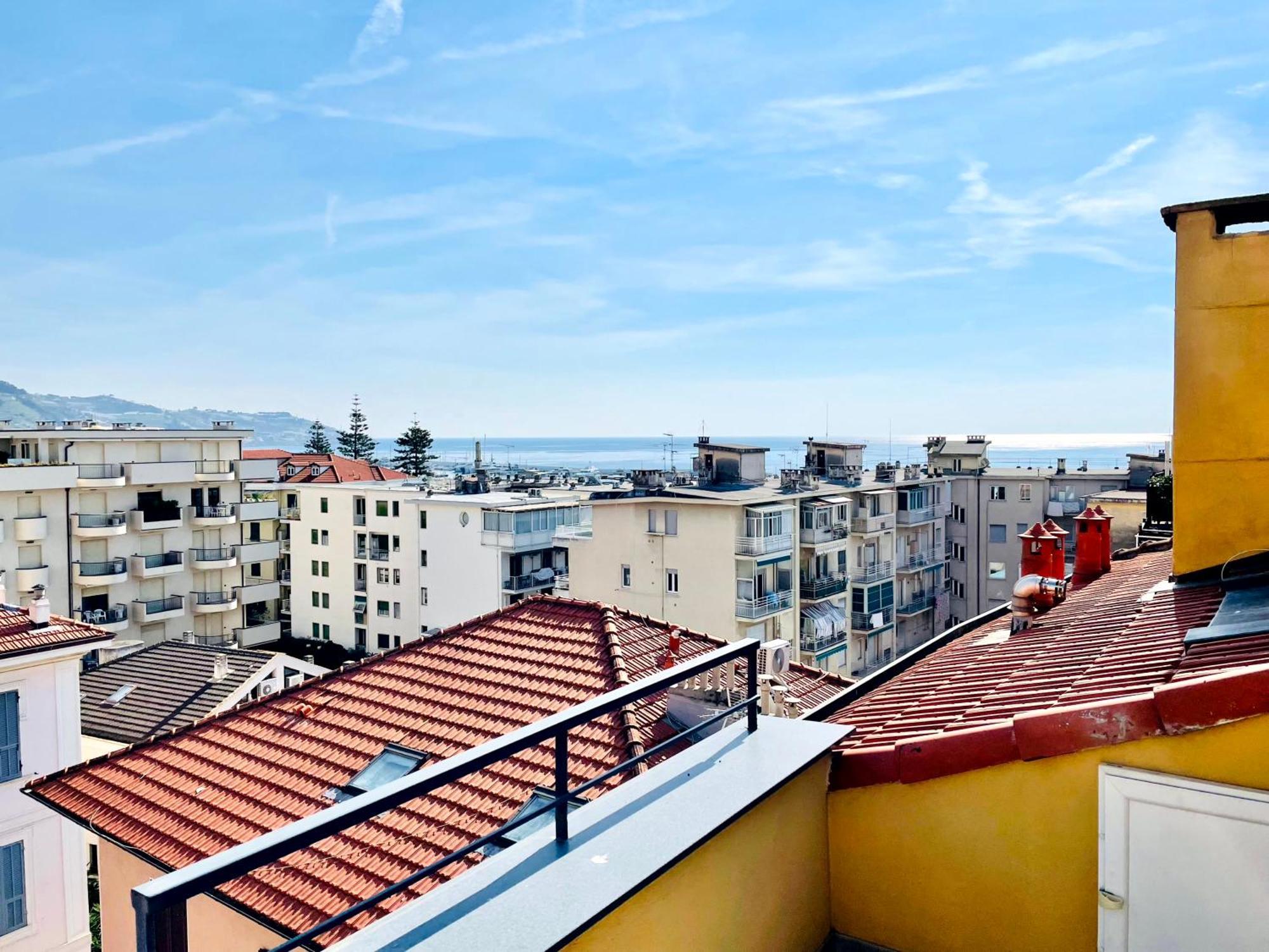 Centro Immobiliare Flagships Apartments Sanremo Eksteriør bilde