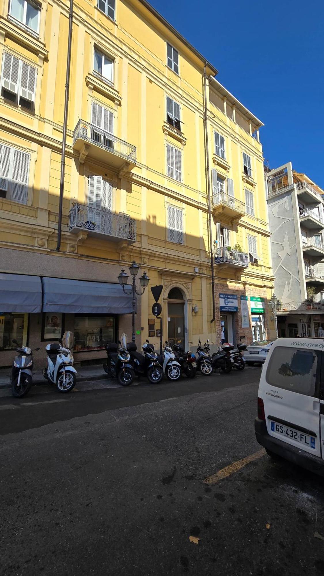 Centro Immobiliare Flagships Apartments Sanremo Eksteriør bilde