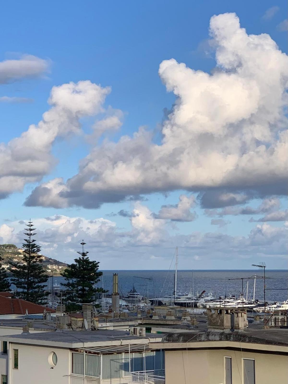 Centro Immobiliare Flagships Apartments Sanremo Eksteriør bilde